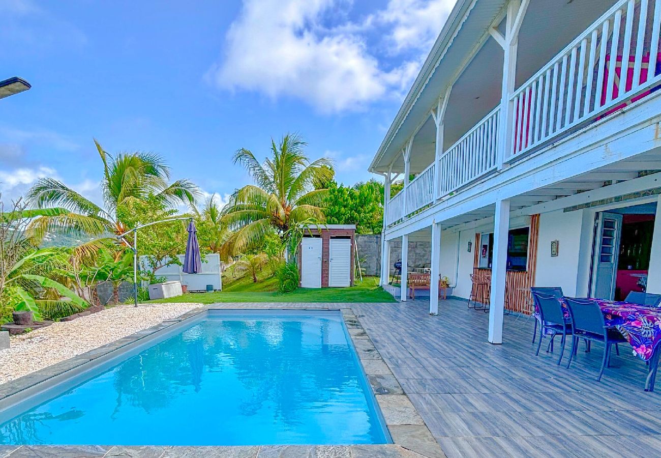 Apartment in Le Robert - L'Appar't BeeFlat 