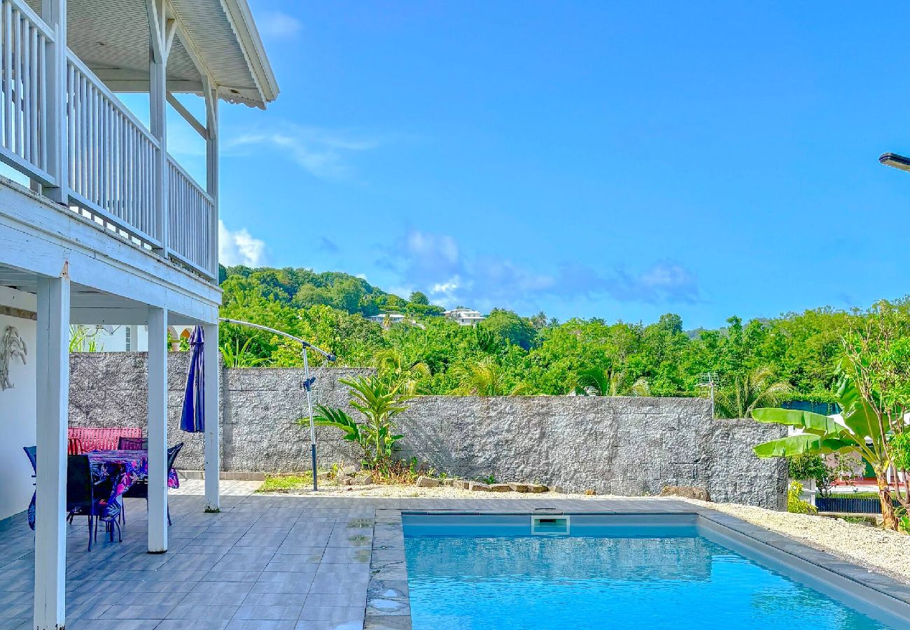 Apartment in Le Robert - L'Appar't BeeFlat 