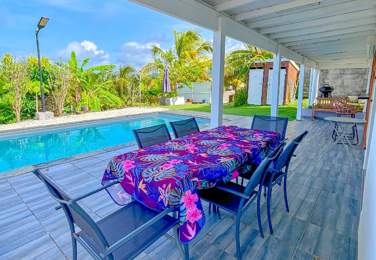 Apartment in Le Robert - L'Appar't BeeFlat 