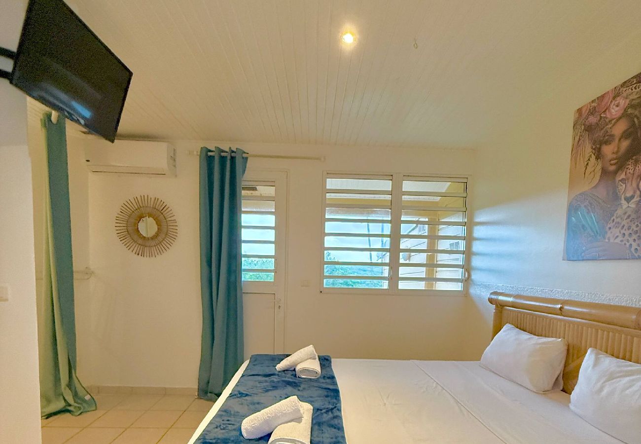 House in Sainte-Anne - Le Domaine des 3 Caps 