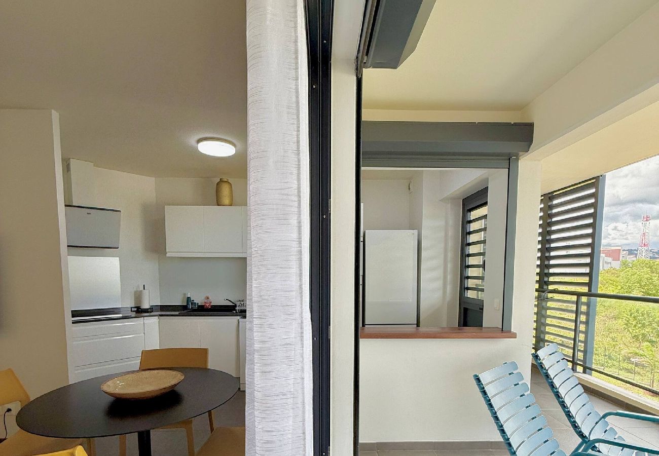 Apartment in Fort-de-France - Appartement Corail Bleu 3 Étoiles 