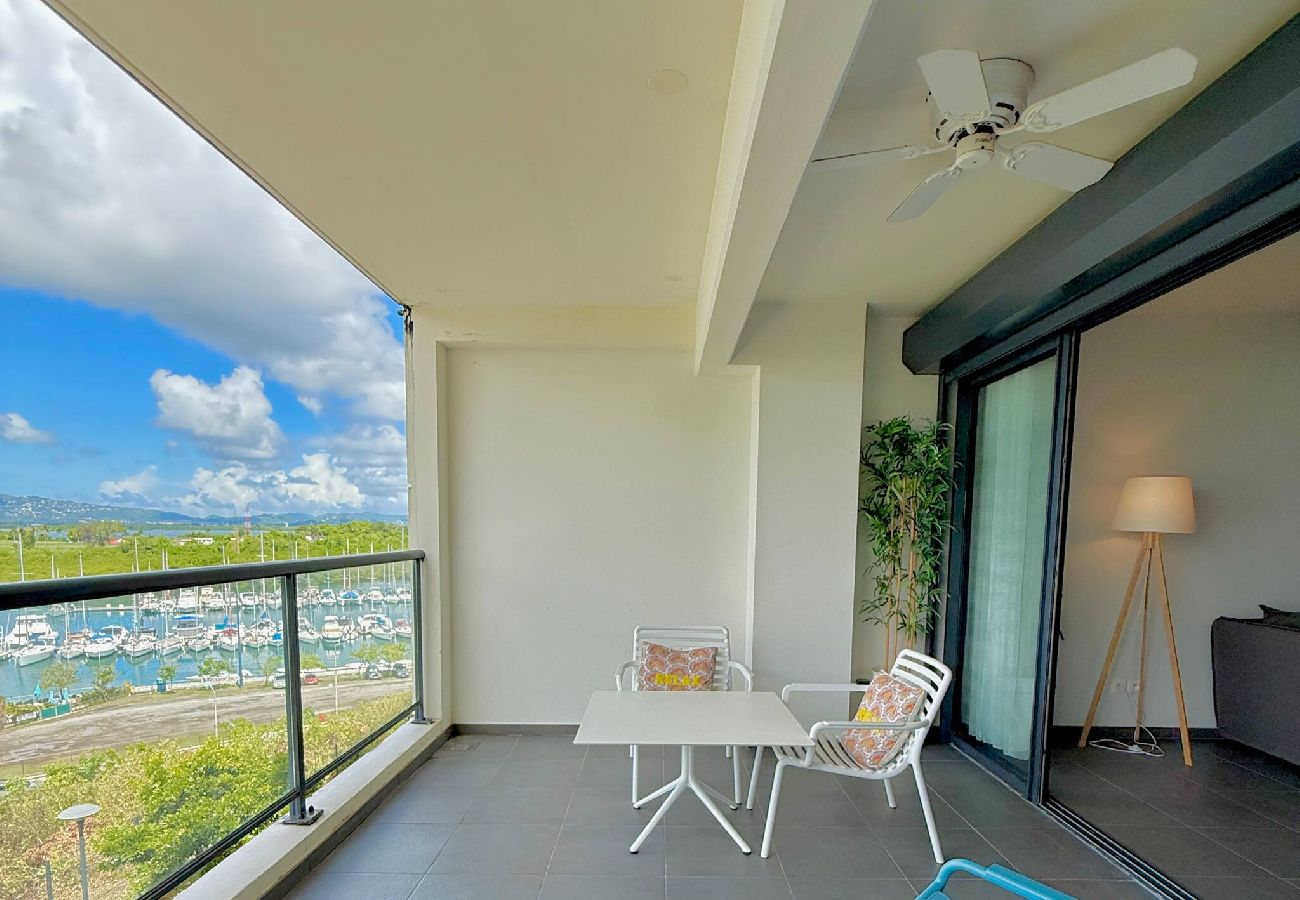 Apartment in Fort-de-France - Appartement Corail Bleu 3 Étoiles 