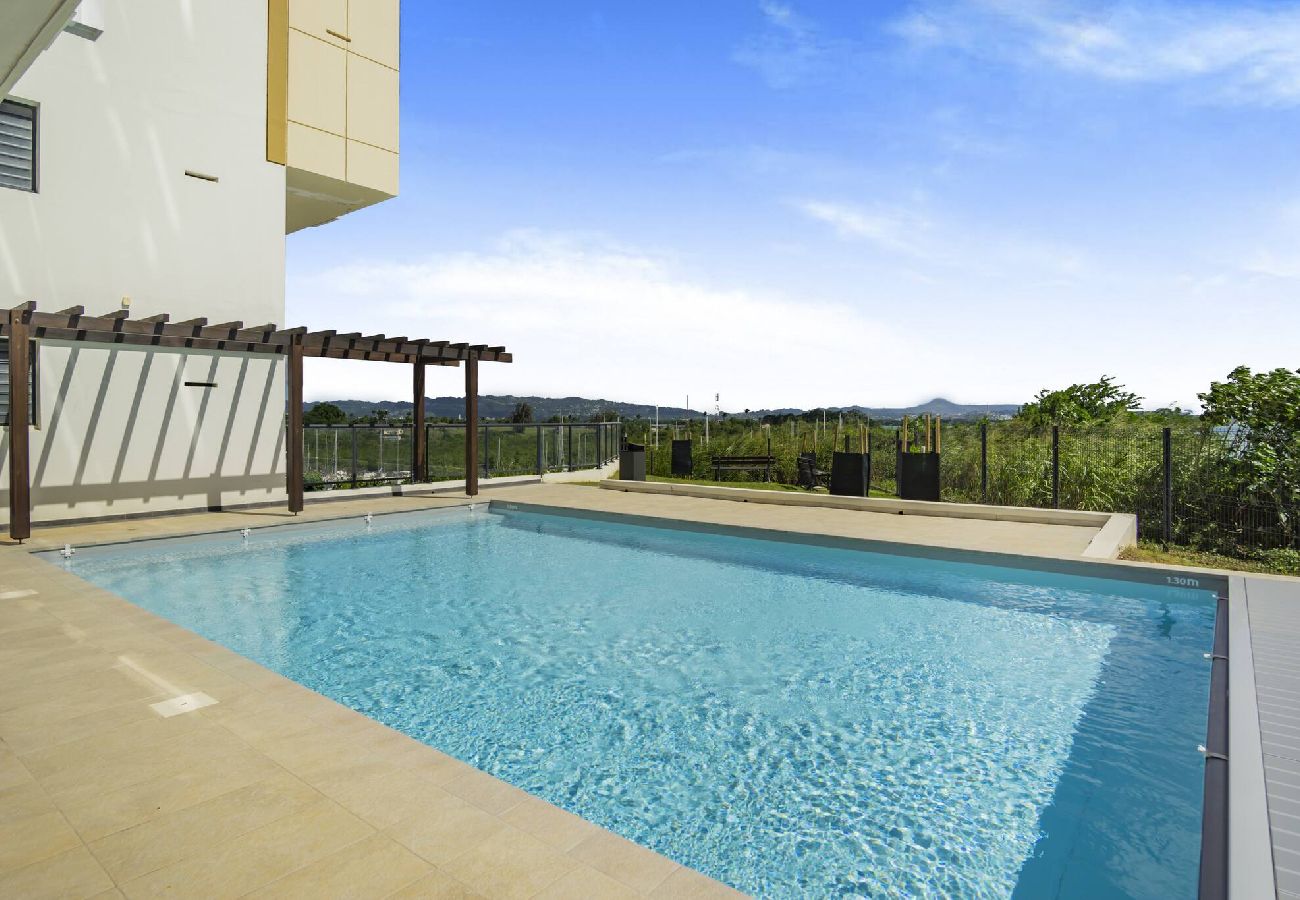 Apartment in Fort-de-France - Appartement Corail Bleu 3 Étoiles 