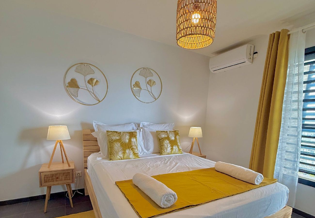 Apartment in Fort-de-France - Appartement Corail Bleu 3 Étoiles 