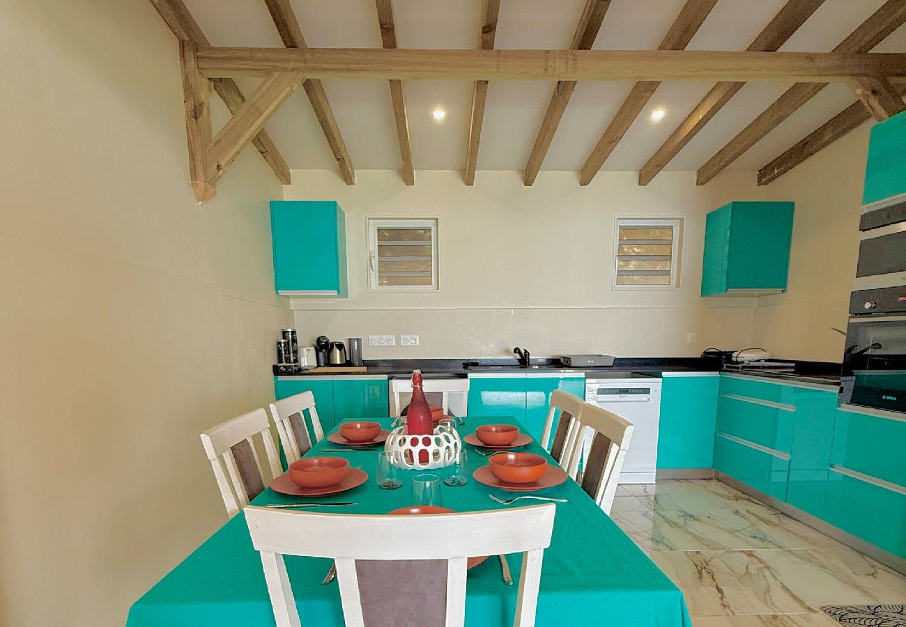House in Schoelcher - Villa Yamaïra - Piscine, vue mer & billard 