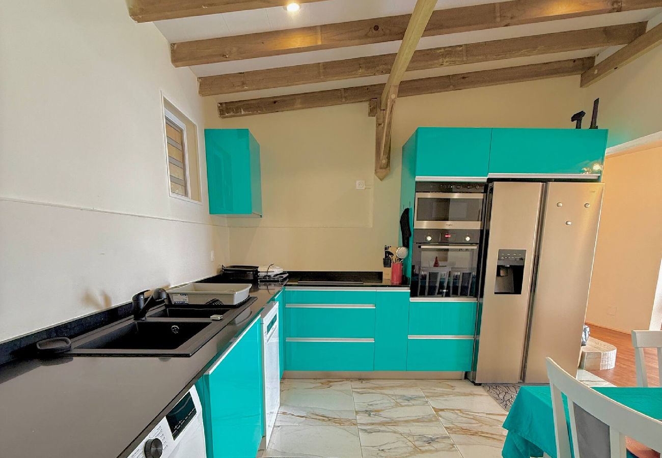 House in Schoelcher - Villa Yamaïra - Piscine, vue mer & billard 