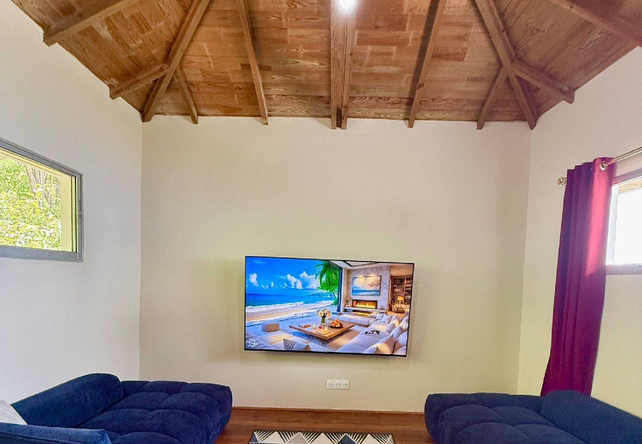 House in Schoelcher - Villa Yamaïra - Piscine, vue mer & billard 
