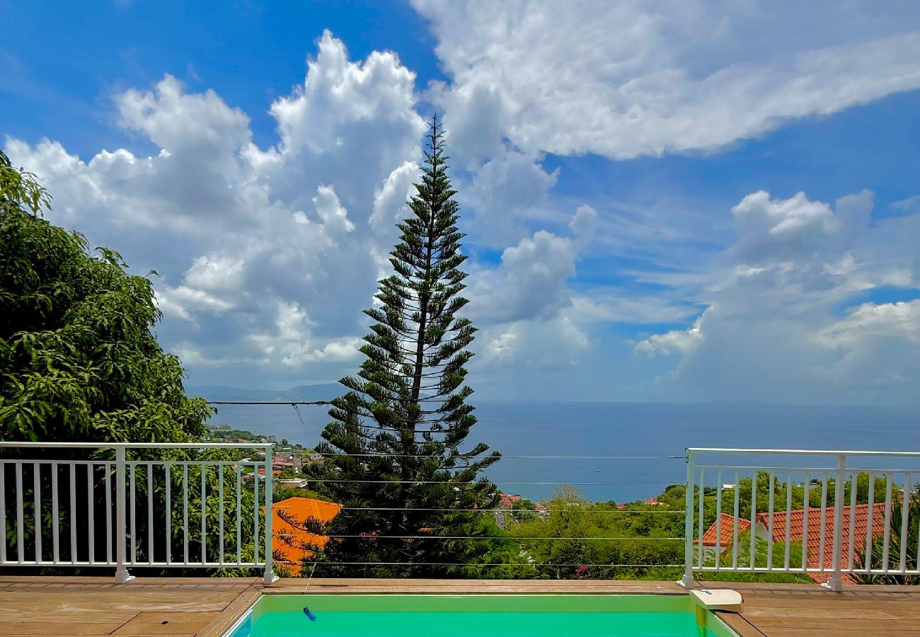 House in Schoelcher - Villa Yamaïra - Piscine, vue mer & billard 