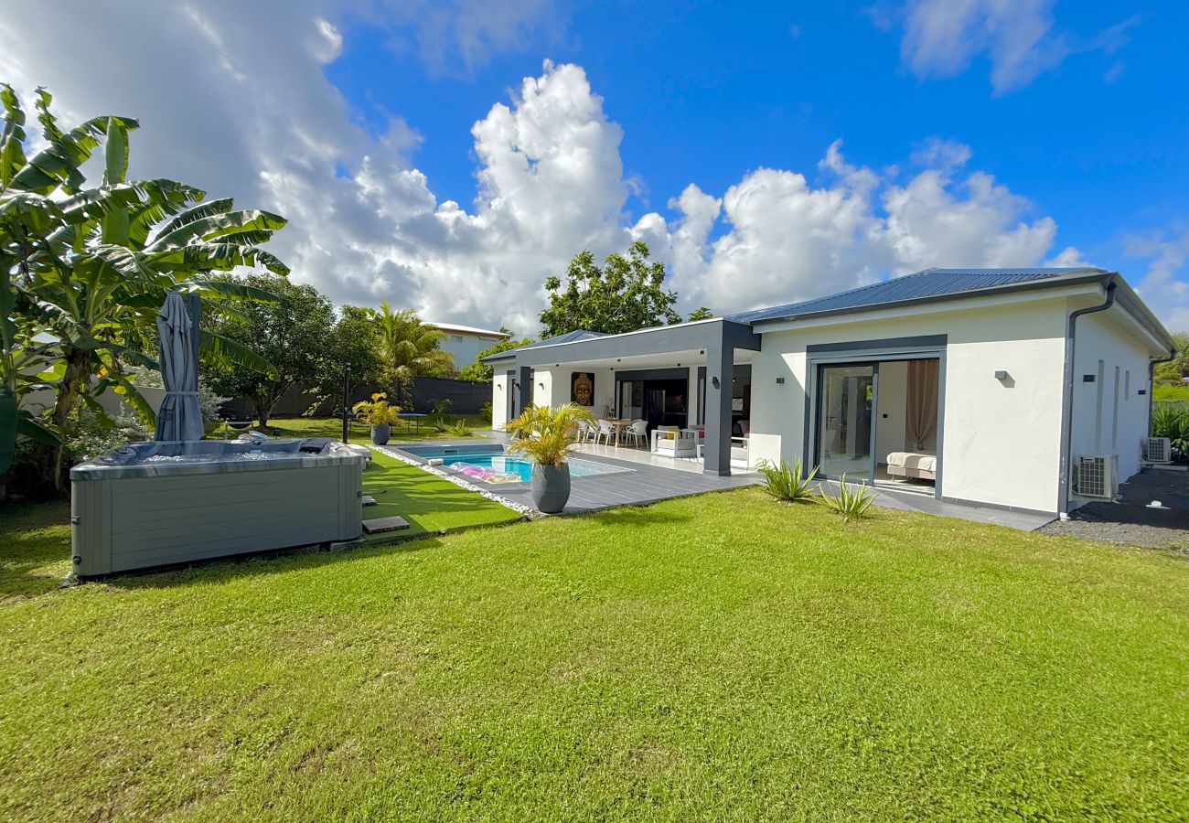 Villa in Le Moule - Villa Canelle