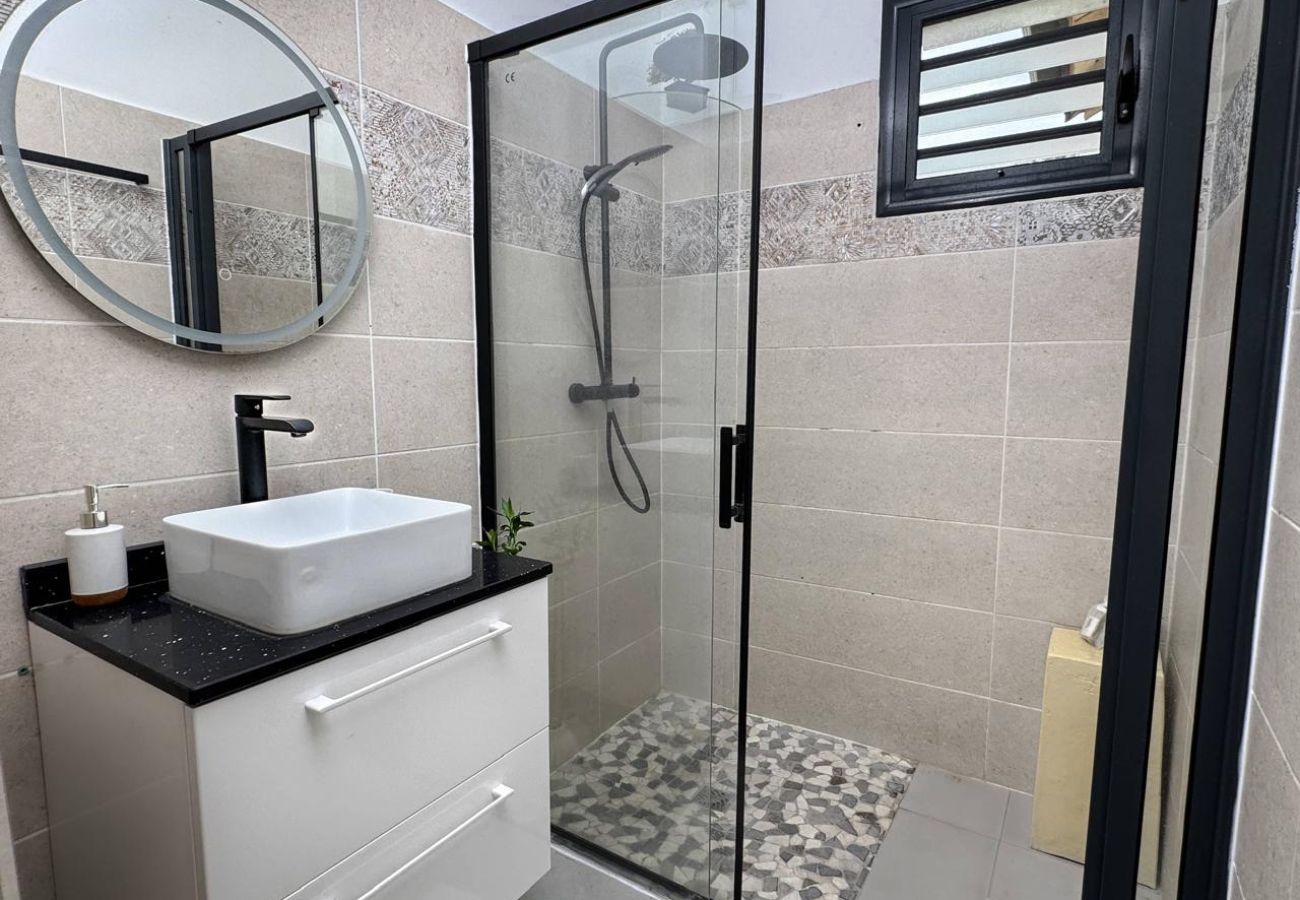 Villa in Sainte-Rose - Villa jardin secret de boucan - Piscine privée