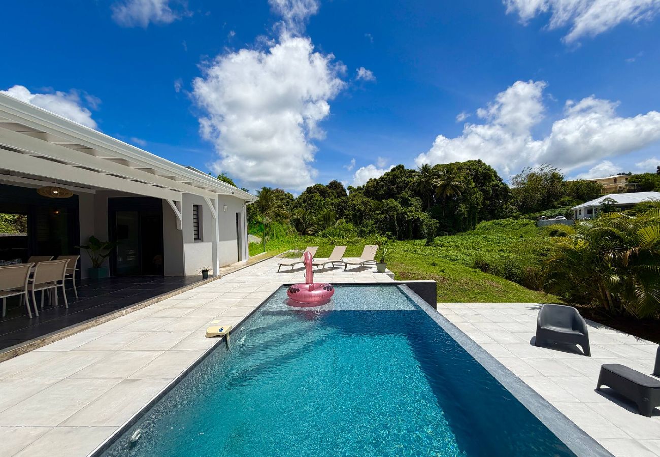 House in Le Lamentin - La Villa Serenity Pool 