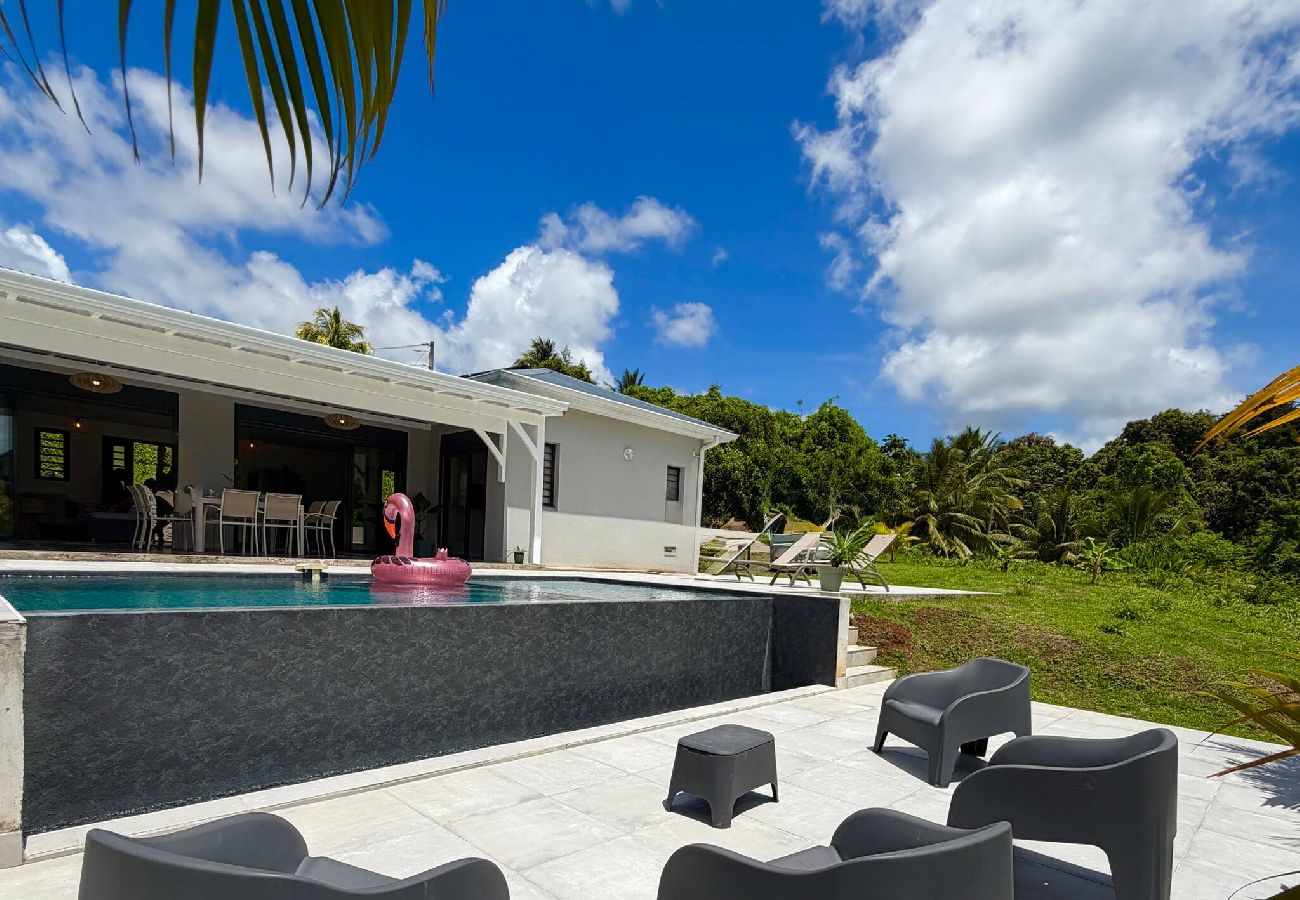 House in Le Lamentin - La Villa Serenity Pool 
