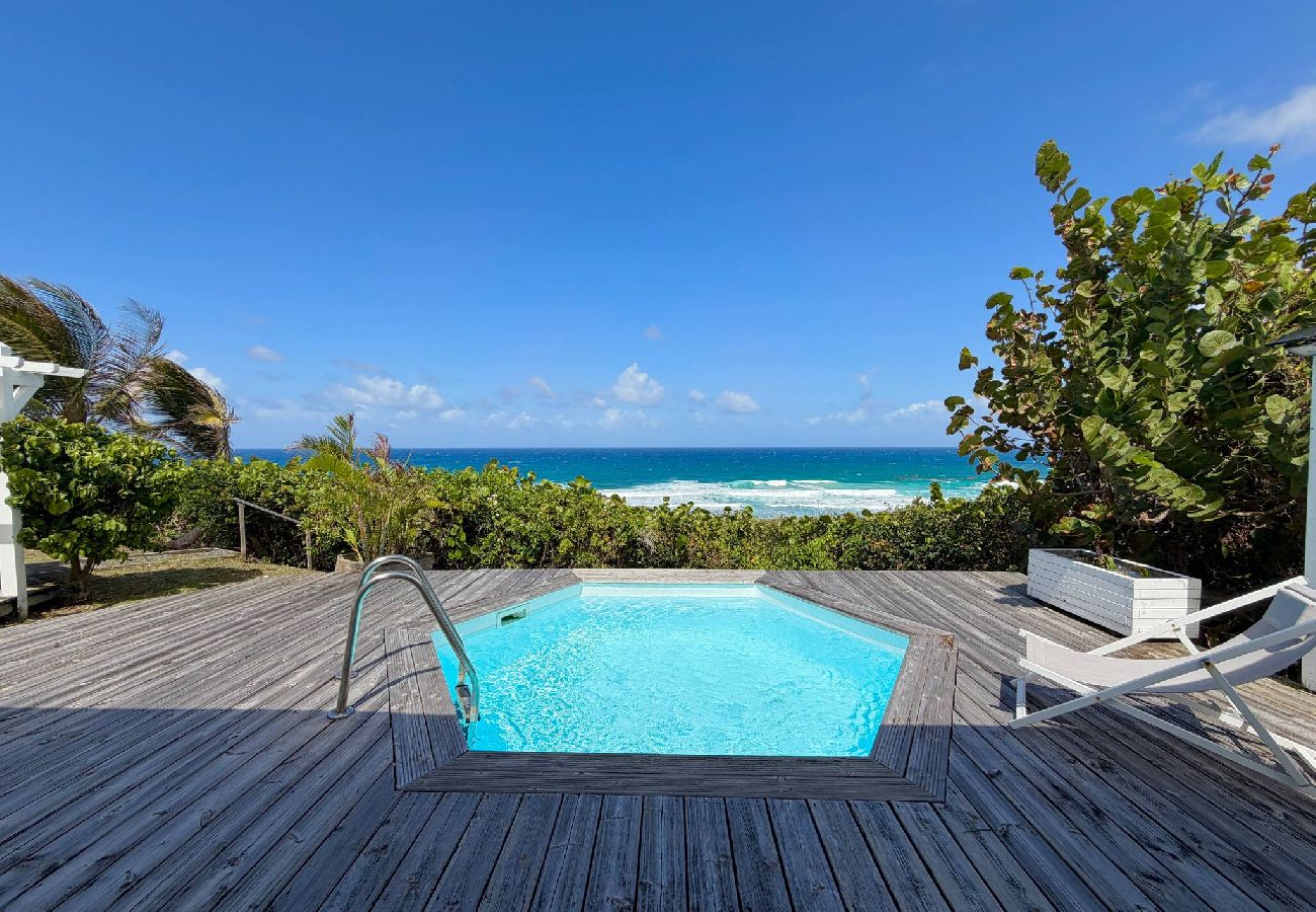 House in Le Moule - La Villa Bleu Émeraude 