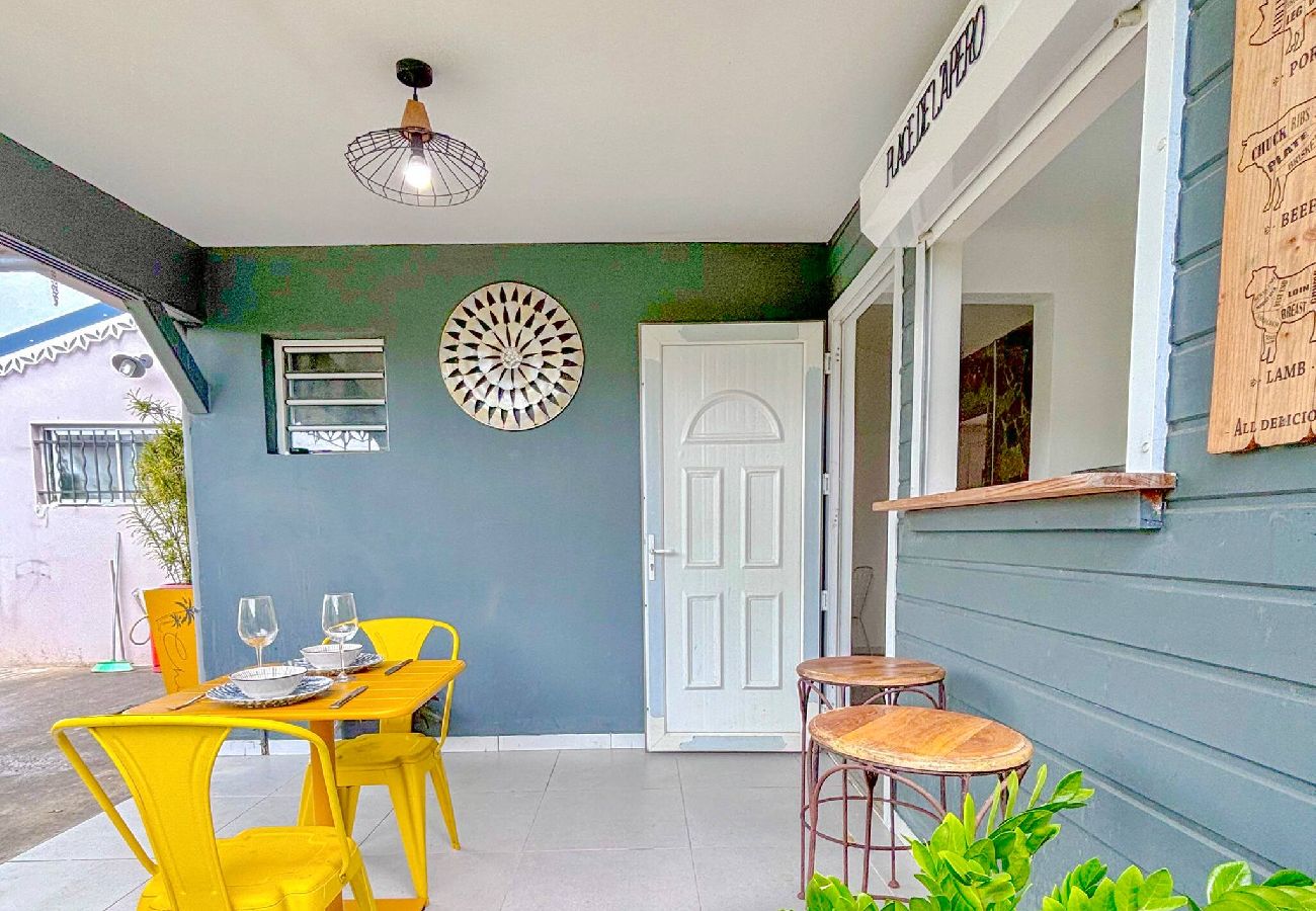 Appartement à Ducos - La place de l'Apéro 