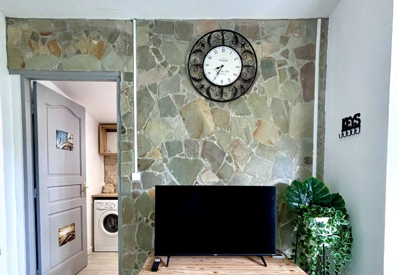Appartement à Ducos - La place de l'Apéro 