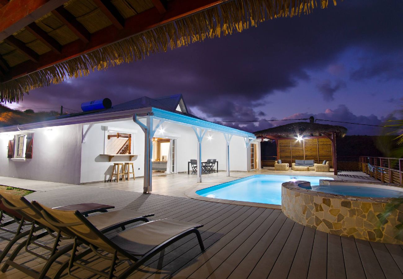 Villa à Le Marin - Villa Des Lilas 