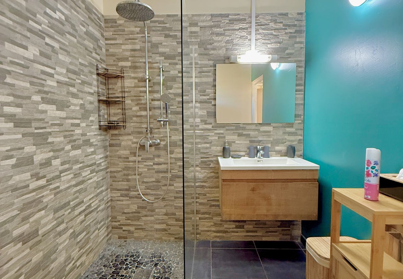 Villa à Le Vauclin - Villa SAADA cosy piscine, jacuzzi et sauna. 