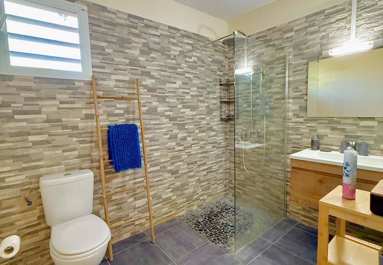 Villa à Le Vauclin - Villa SAADA cosy piscine, jacuzzi et sauna. 