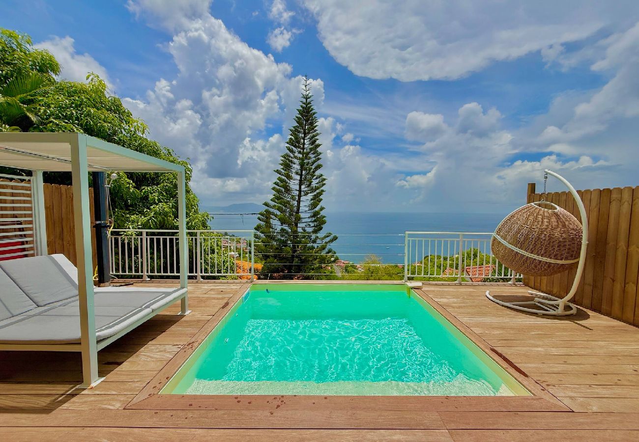 Maison à Schoelcher - Villa Yamaïra - Piscine, vue mer & billard 