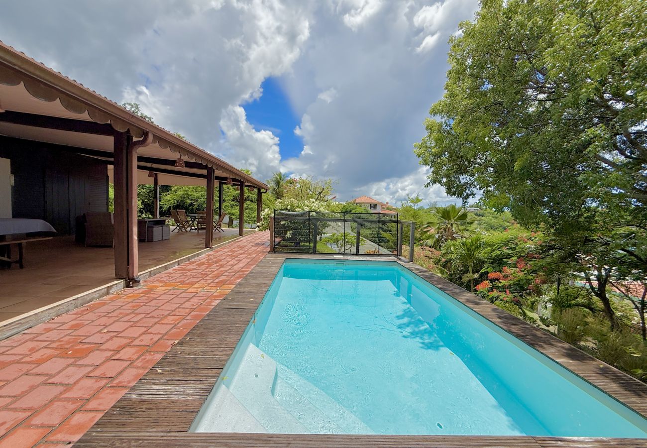 Maison à Le Diamant - Ville La Caillou - 4 chambres - Piscine 