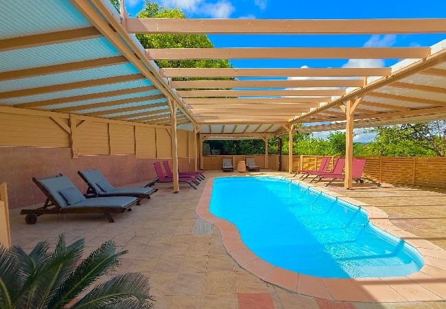 Maison à Le Marin - Villa Case Bourbon * Piscine, Fitness et Jeux 