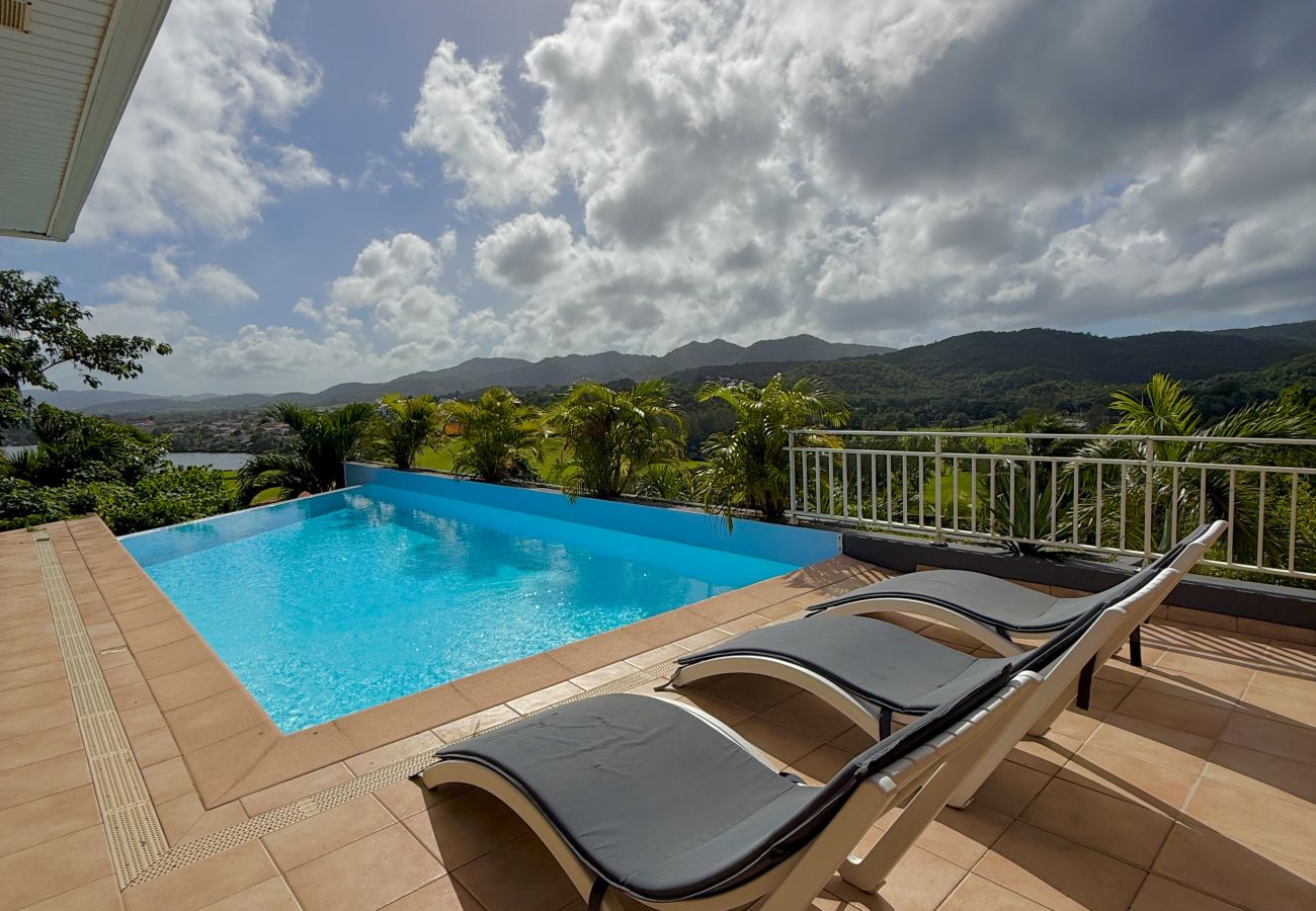 Villa à Les Trois-Ilets - Villa les Hauts du Golf