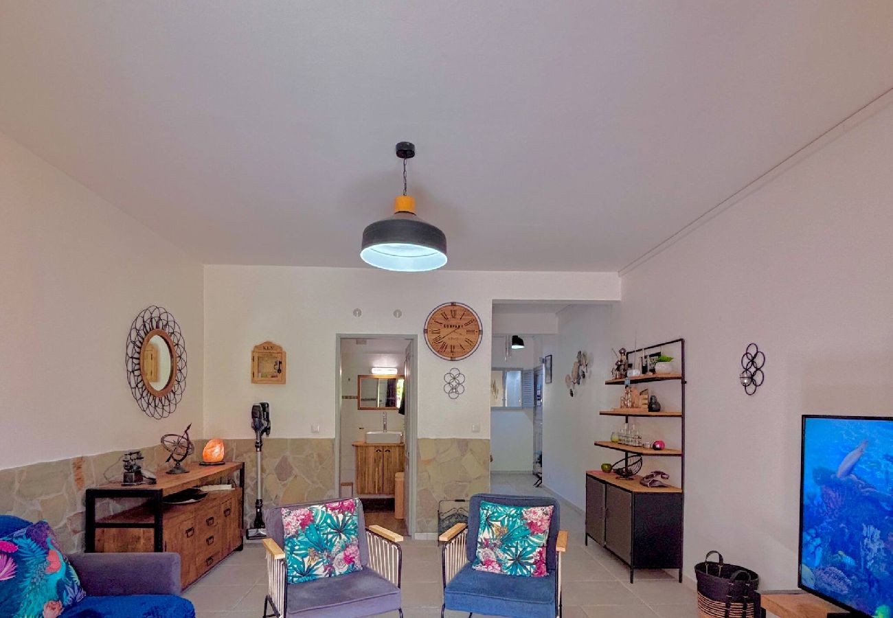 Appartement à  - Le Gîte du Vétiver - Cottage Cosy & Accès mer 