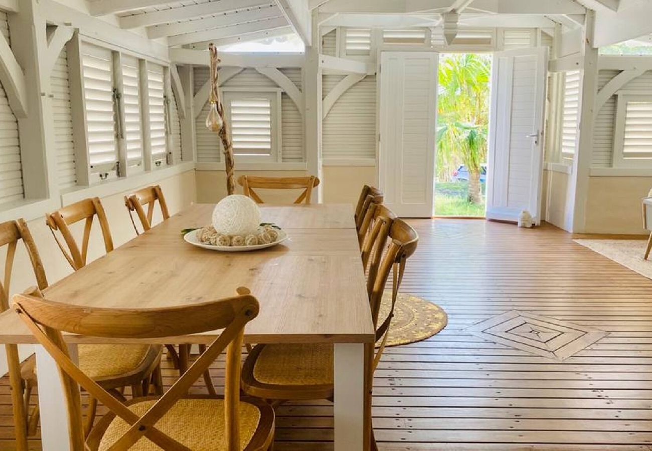 Villa à Le Moule - Villa Holy Days - Piscine & Magnifique vue mer 