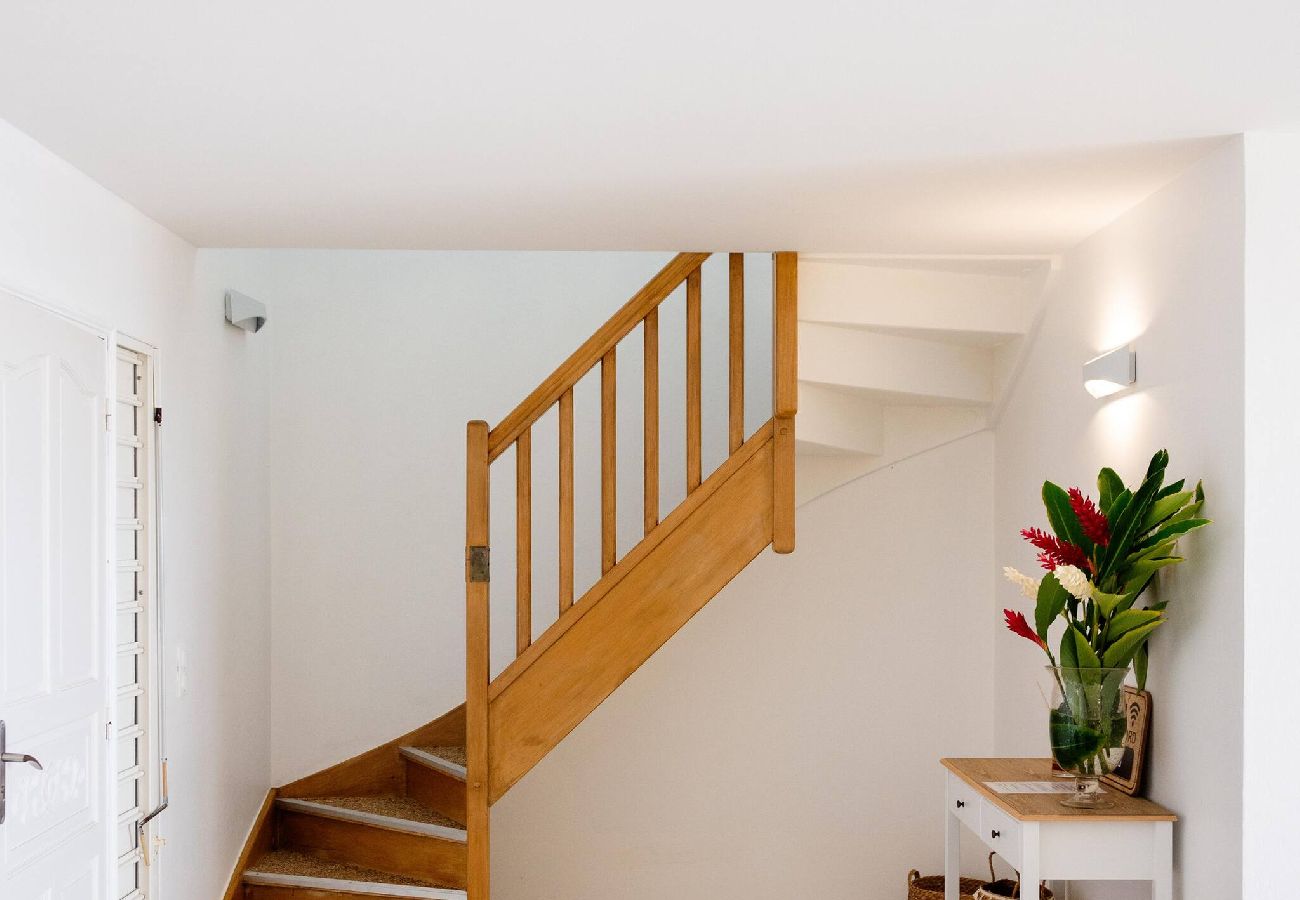 Villa à Le Moule - Villa Holy Days - Piscine & Magnifique vue mer 