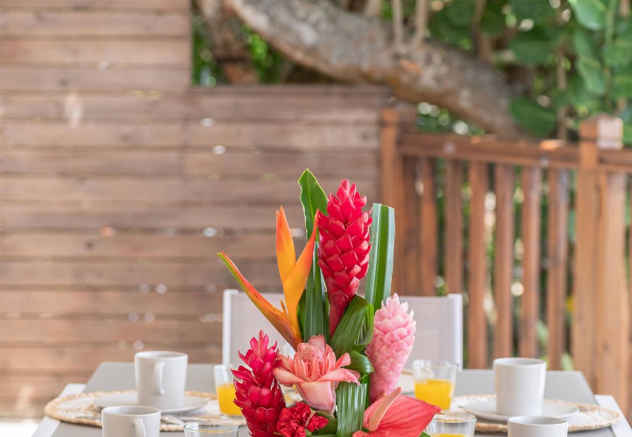 Villa à Le Moule - Villa Holy Days - Piscine & Magnifique vue mer 