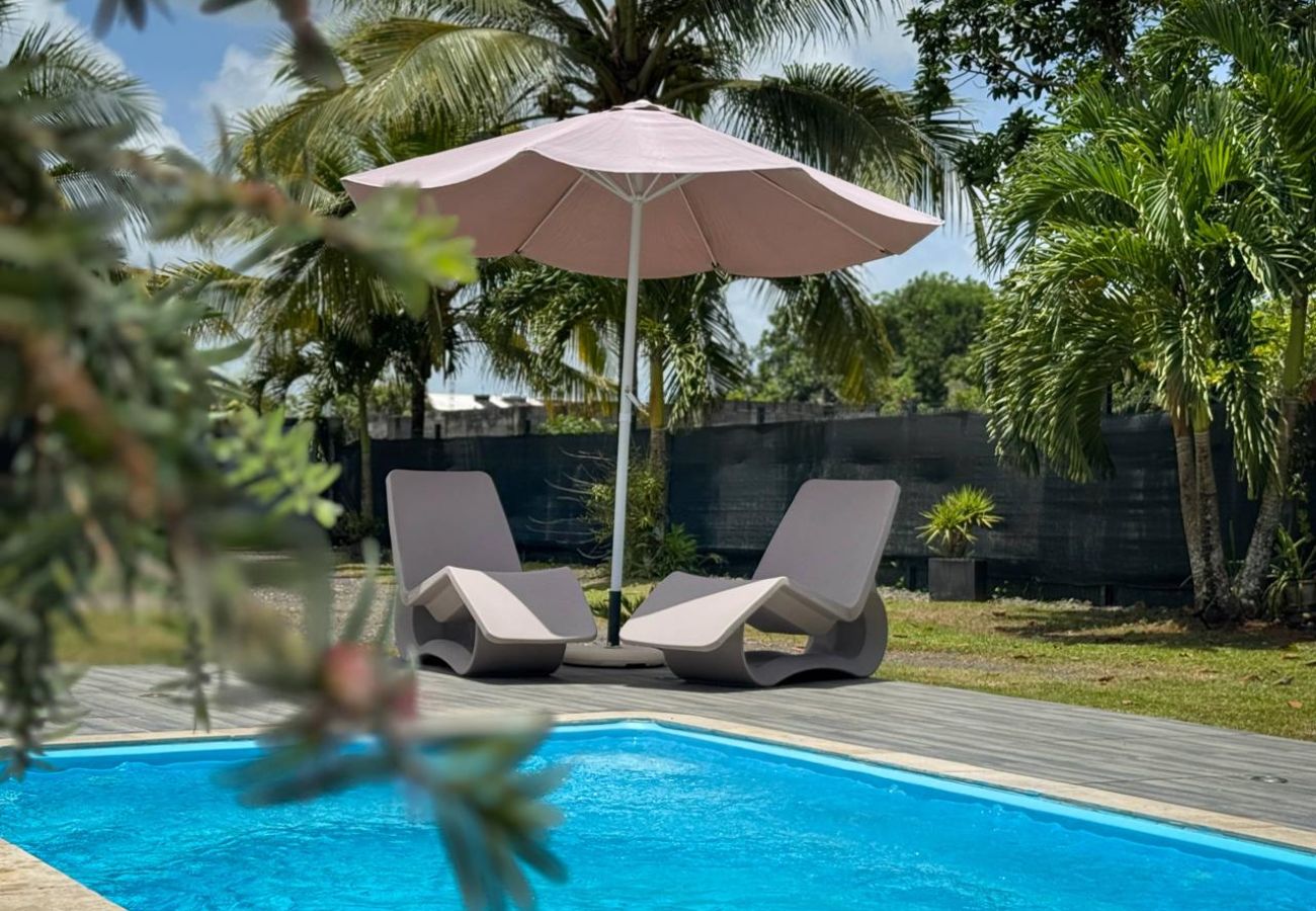 Villa à Sainte-Rose - Villa jardin secret de boucan - Piscine privée