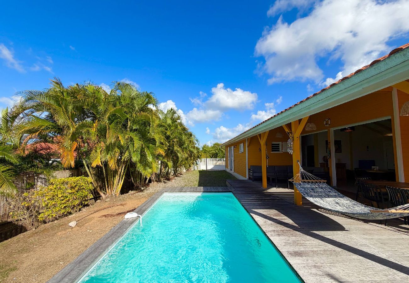 Maison à Les Trois-Ilets - La Villa Ixora - Piscine et vue mer 