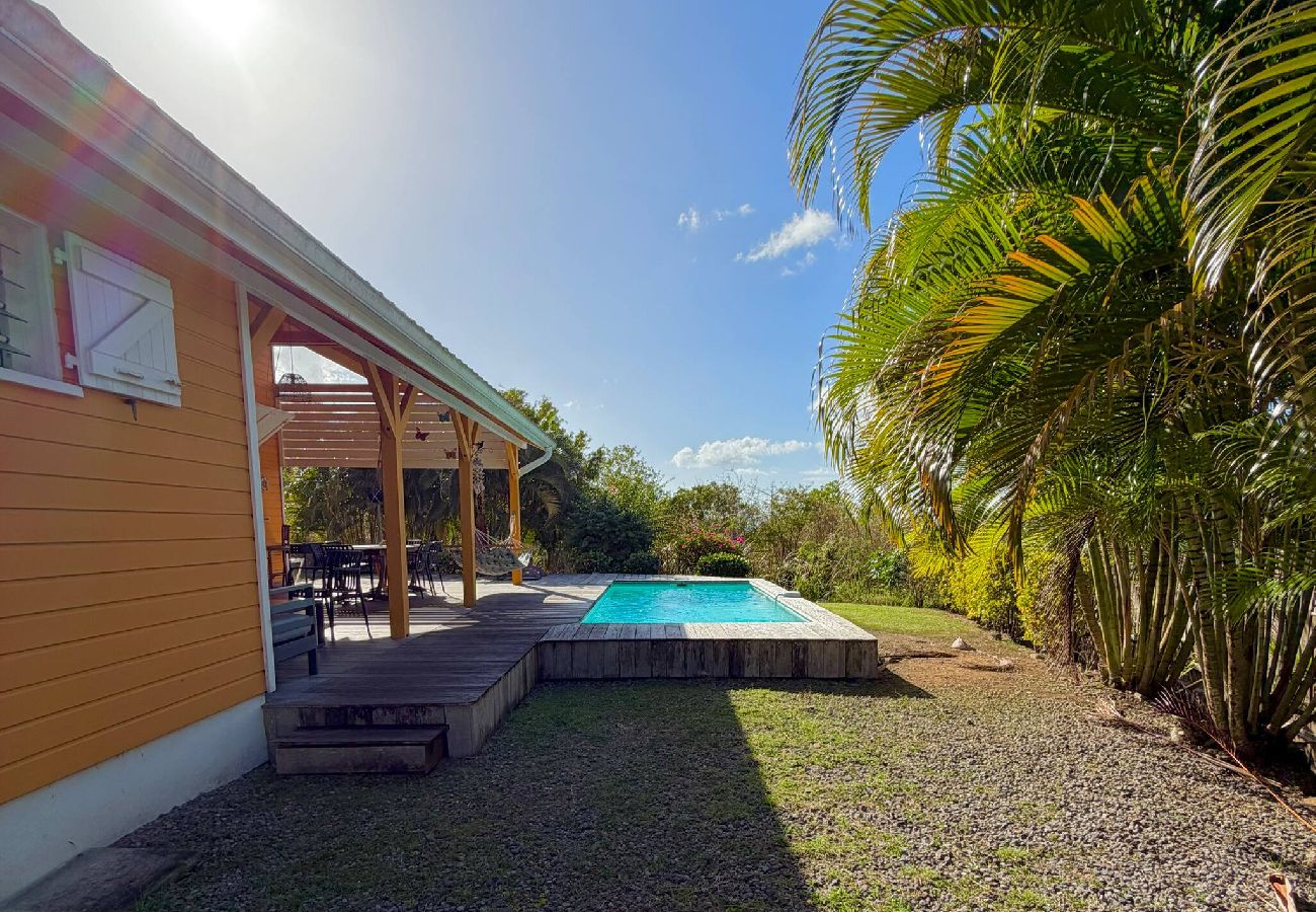 Maison à Les Trois-Ilets - La Villa Ixora - Piscine et vue mer 