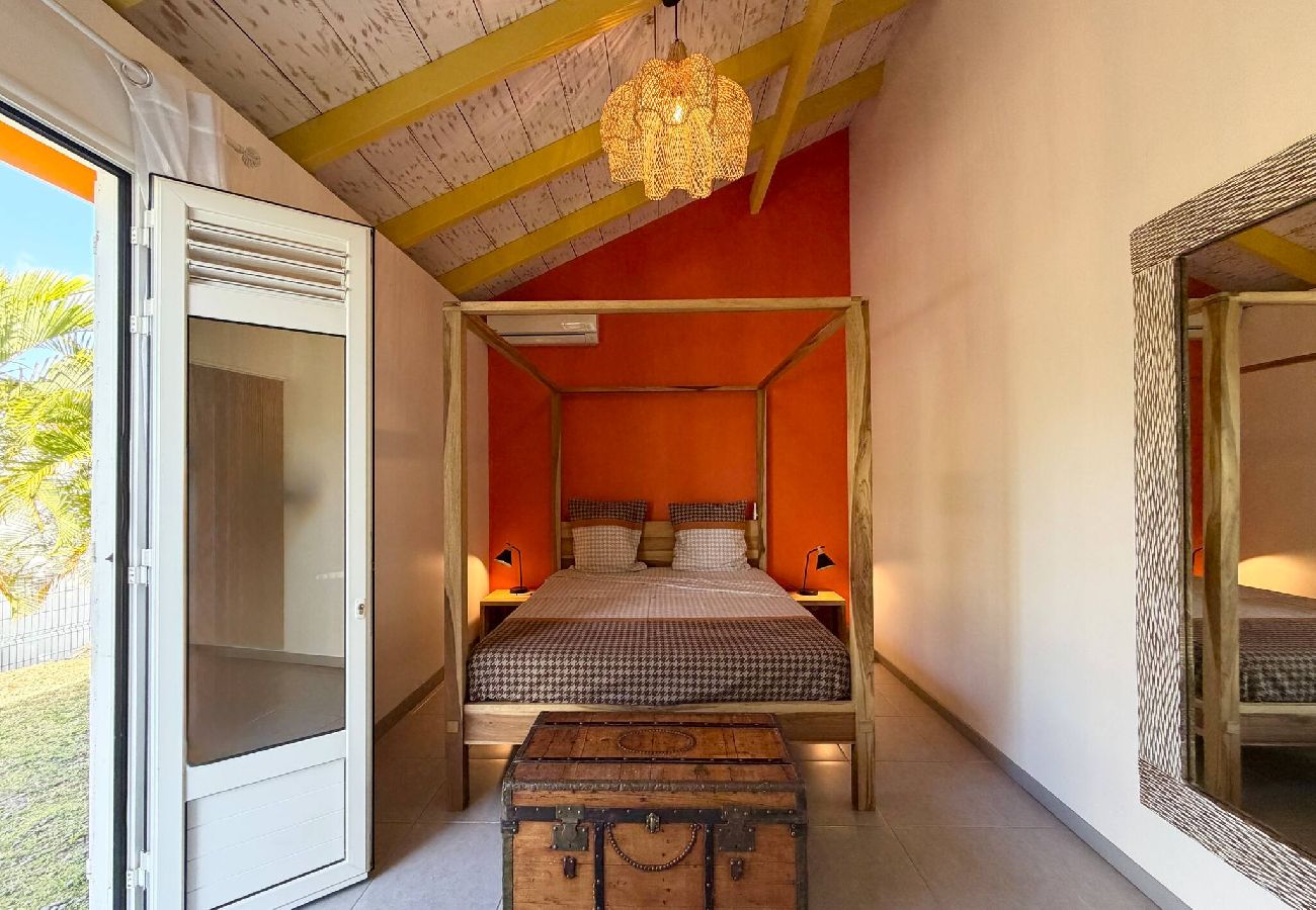 Maison à Les Trois-Ilets - La Villa Ixora - Piscine et vue mer 