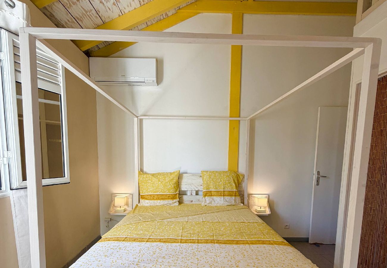 Maison à Les Trois-Ilets - La Villa Ixora - Piscine et vue mer 