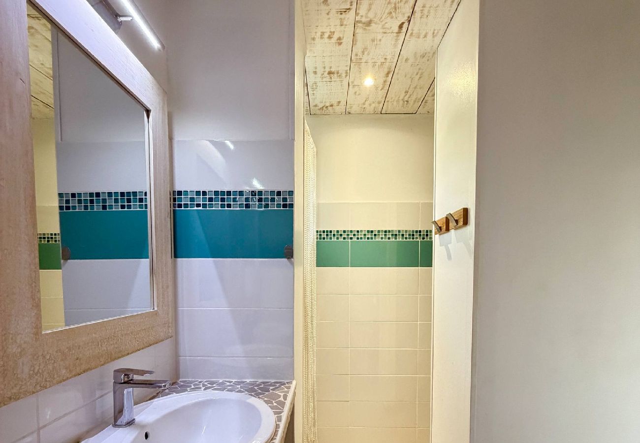 Maison à Les Trois-Ilets - La Villa Ixora - Piscine et vue mer 