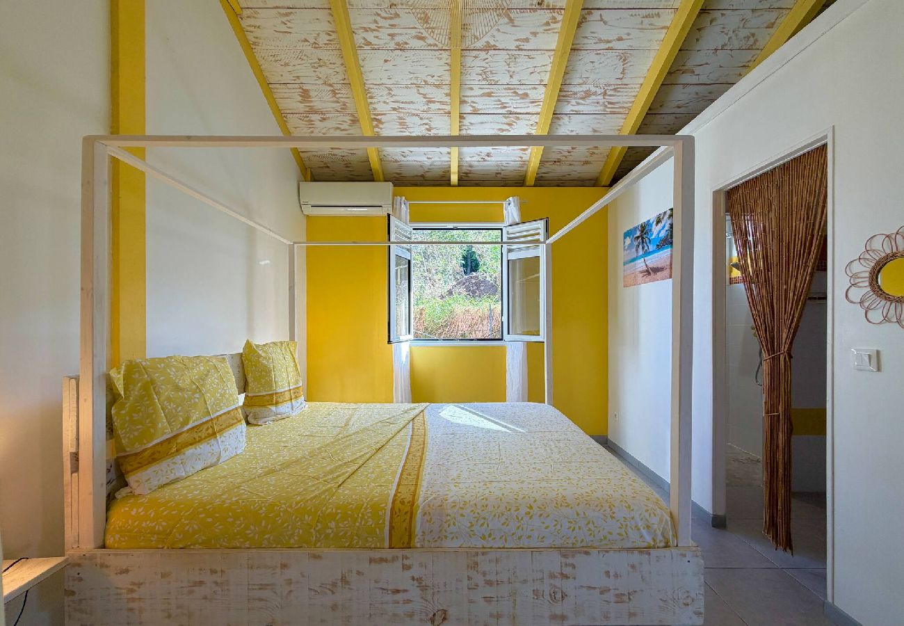 Maison à Les Trois-Ilets - La Villa Ixora - Piscine et vue mer 