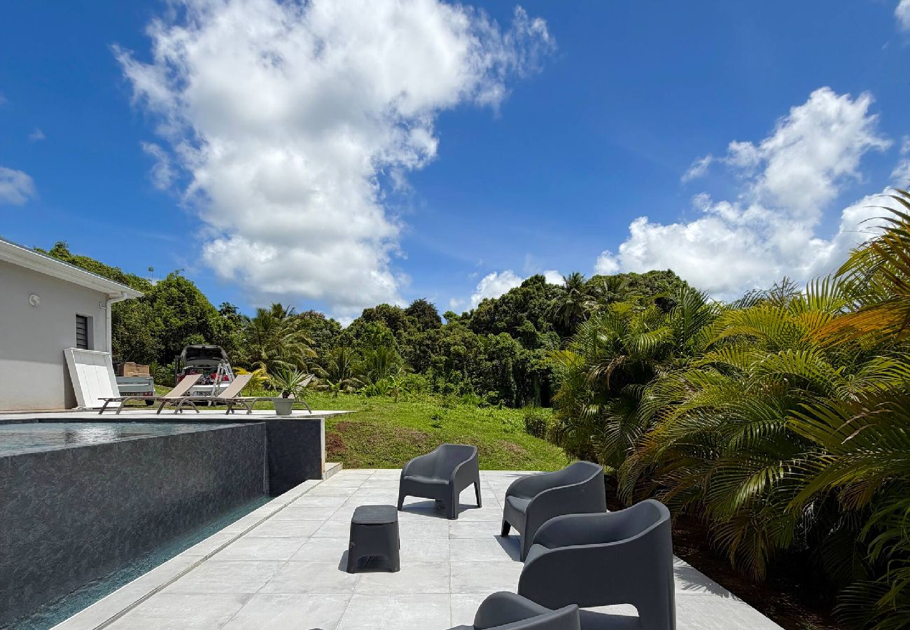Maison à Le Lamentin - La Villa Serenity Pool 