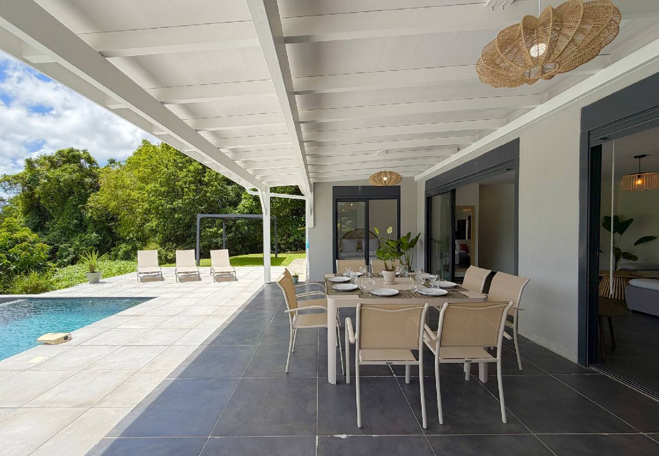 Maison à Le Lamentin - La Villa Serenity Pool 