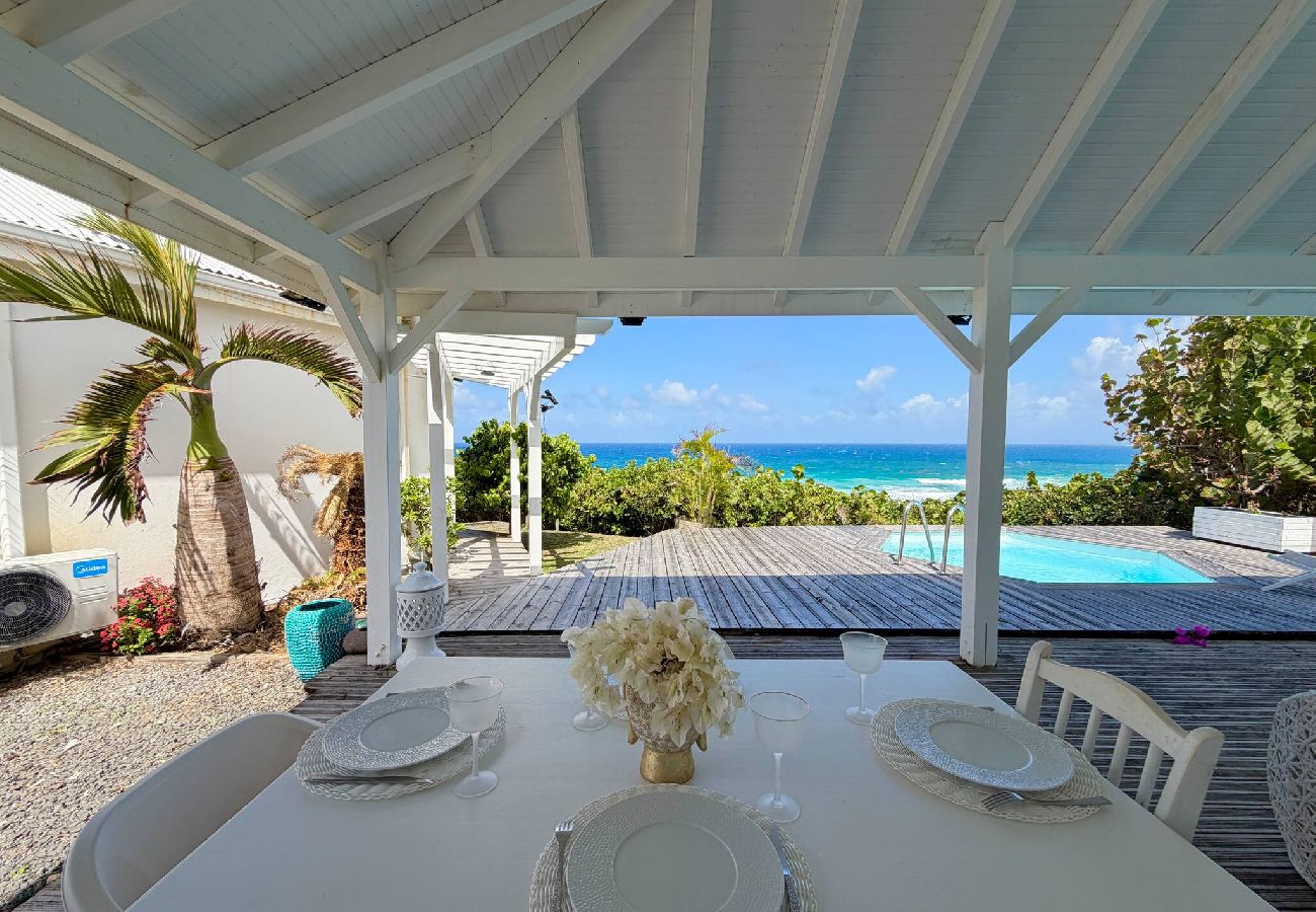 Maison à Le Moule - La Villa Bleu Émeraude 