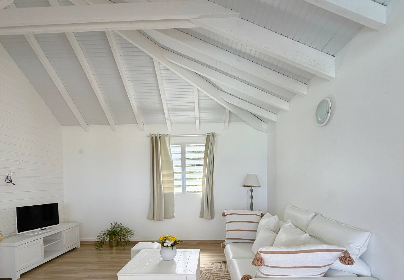 Maison à Le Moule - La Villa Bleu Émeraude 