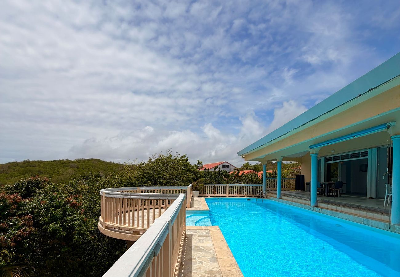 Villa à Le Robert - Villa Horizon Bleu - Sea view & Pool 