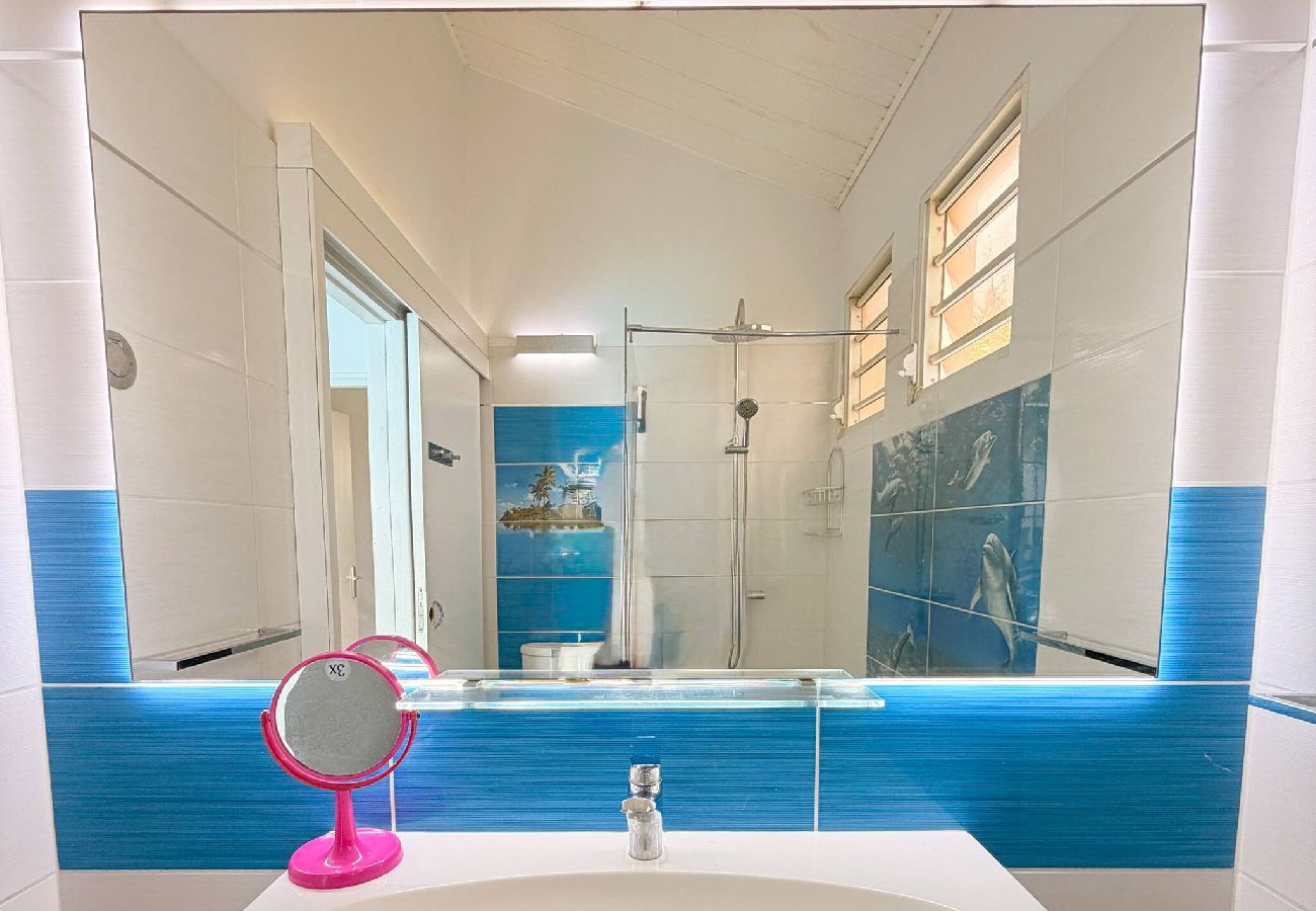 Villa à Le Robert - Villa Horizon Bleu - Sea view & Pool 