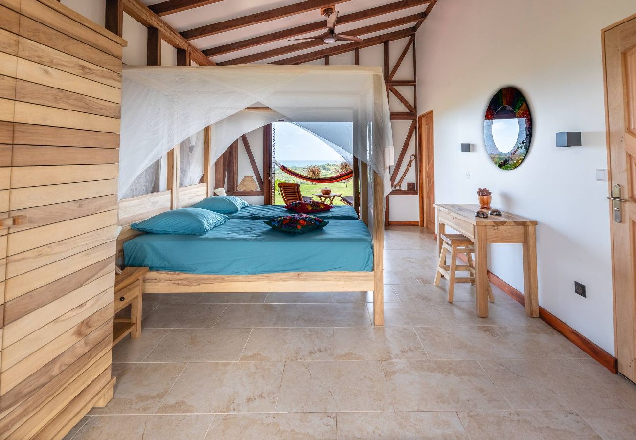 Villa à Le Marin - Cottage de standing -Kabura - Piscine et vue mer 