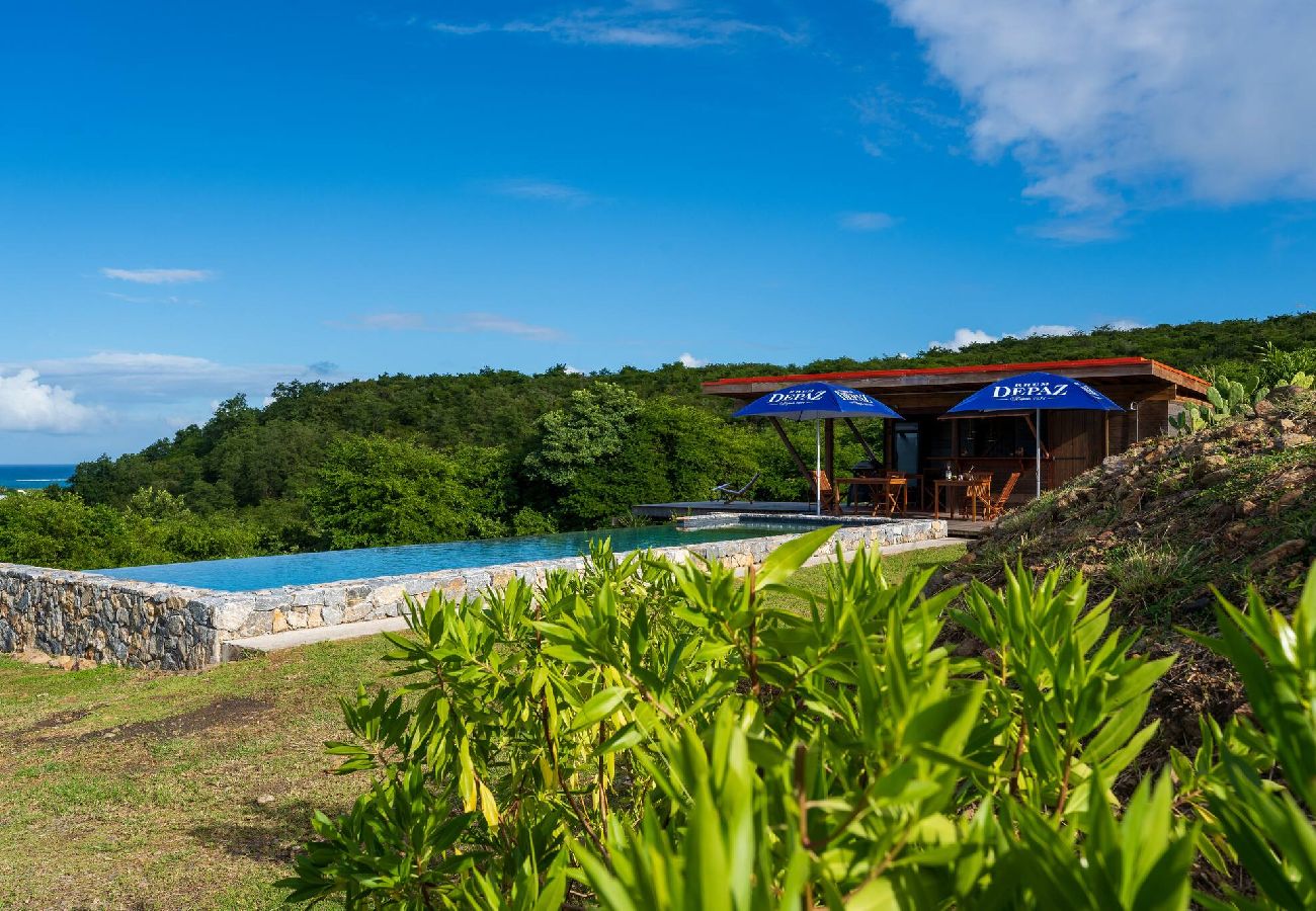 Villa à Le Marin - Cottage de standing -Kabura - Piscine et vue mer 