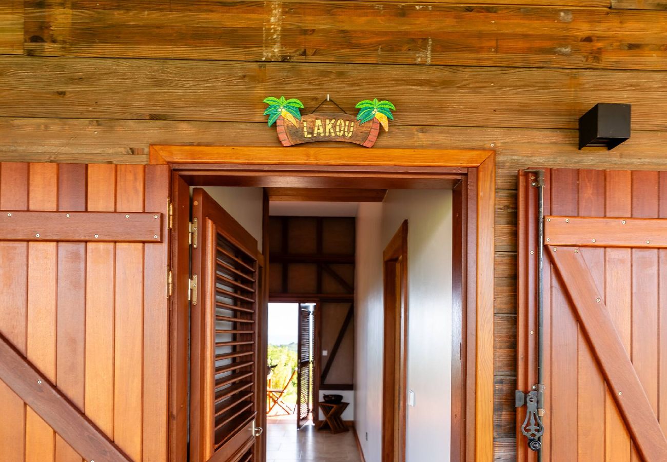 Villa à Le Marin - Cottage de standing - Lakou - Piscine et vue mer 