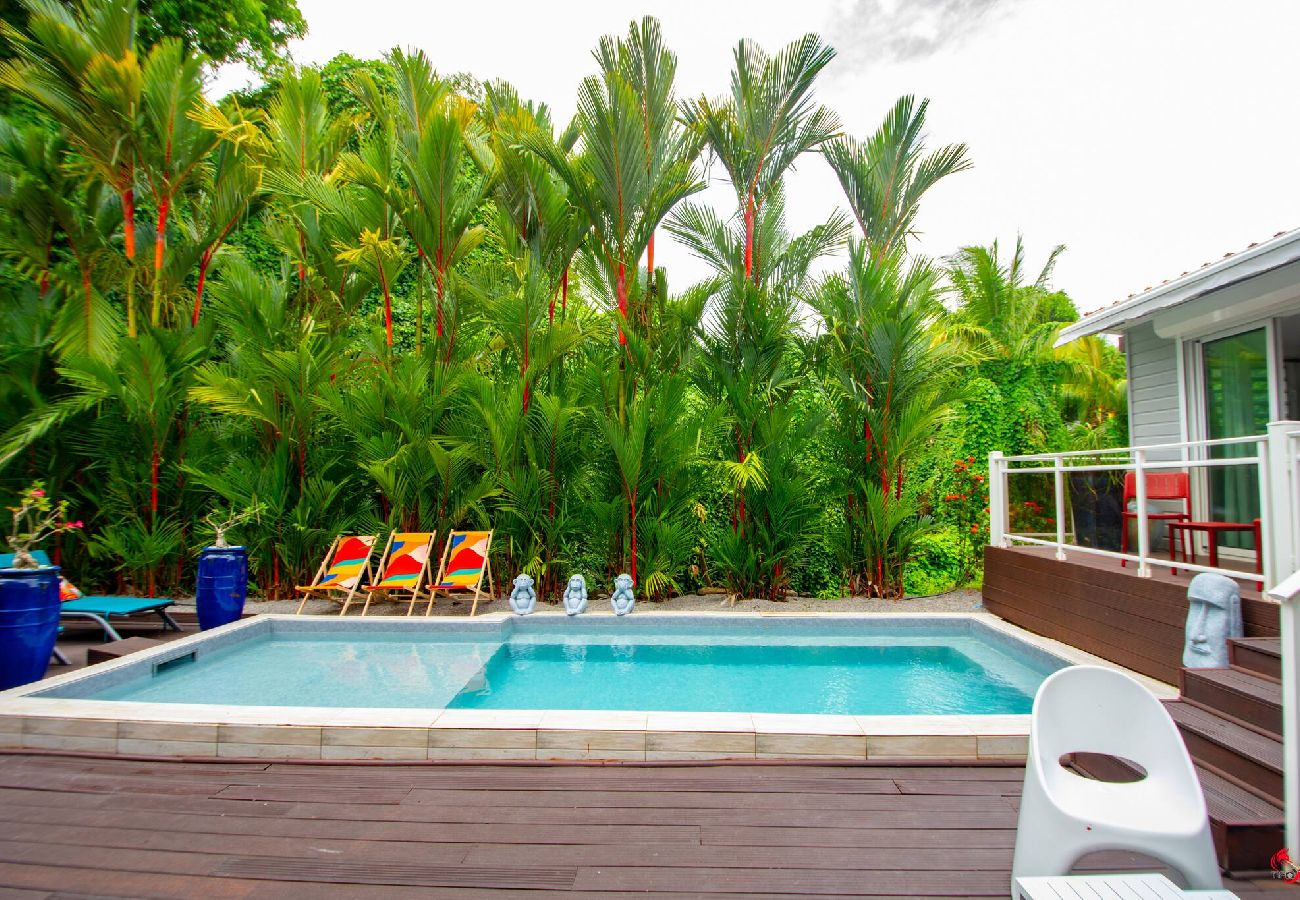 Villa à Le Lamentin - Villa Palmiers Rouges - Private Pool 
