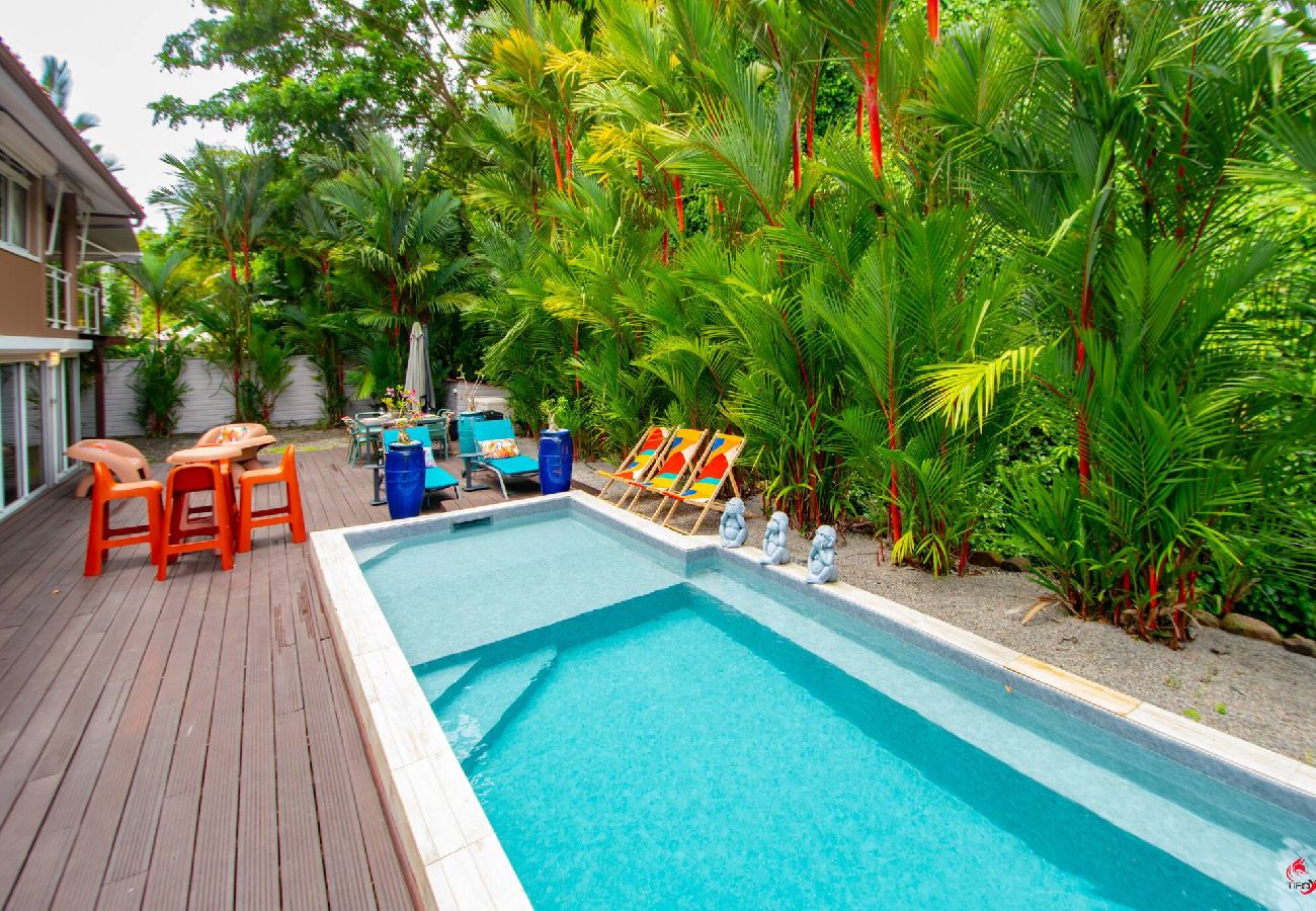 Villa à Le Lamentin - Villa Palmiers Rouges - Private Pool 